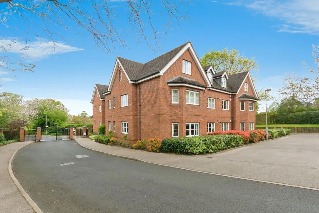 2 bed Apartment