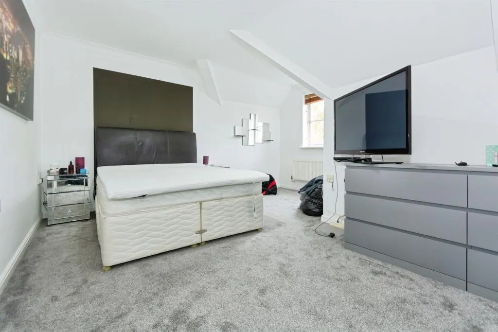 2 bed Apartment