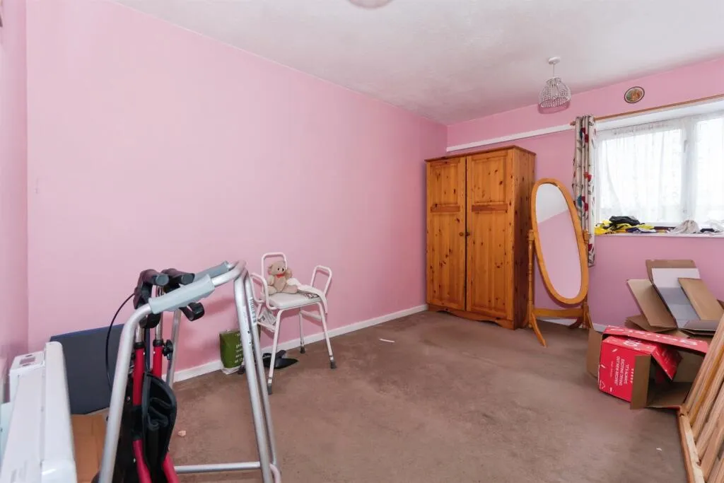 3 bed Terraced