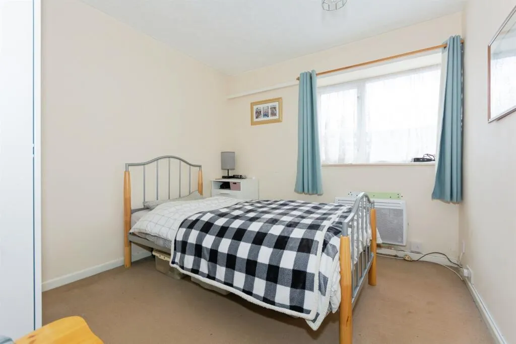 3 bed Terraced