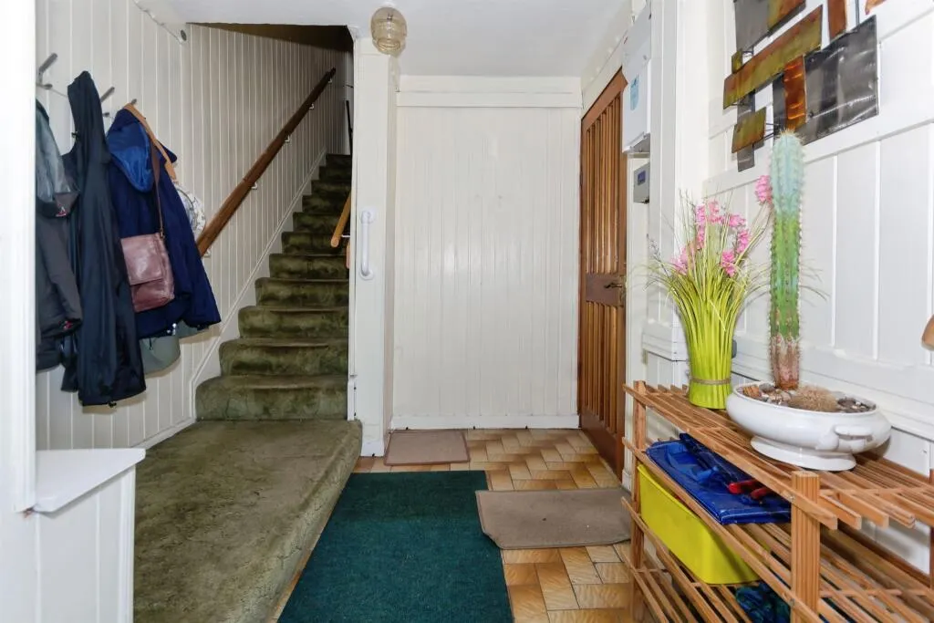 3 bed Terraced