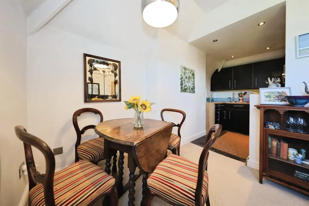 1 bed Apartment