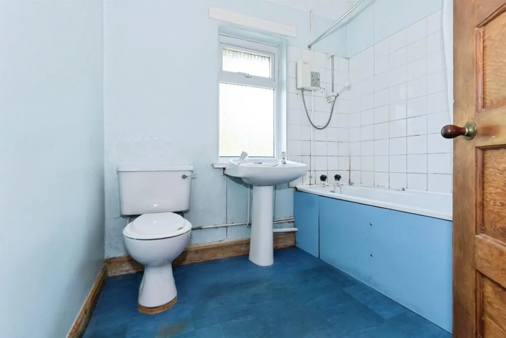 3 bed Terraced