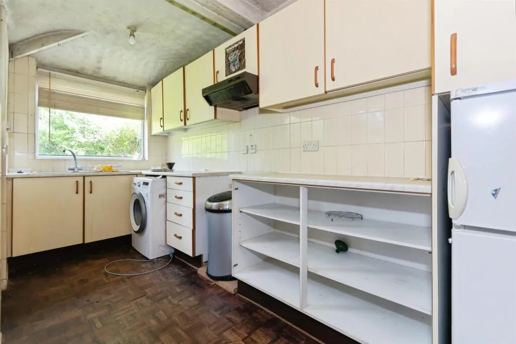 3 bed Terraced