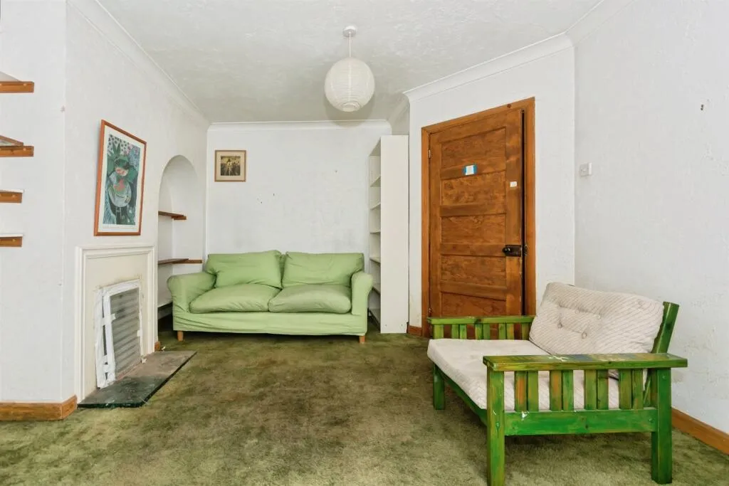 3 bed Terraced