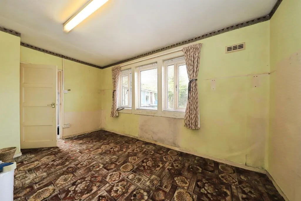 3 bed Semi-Detached