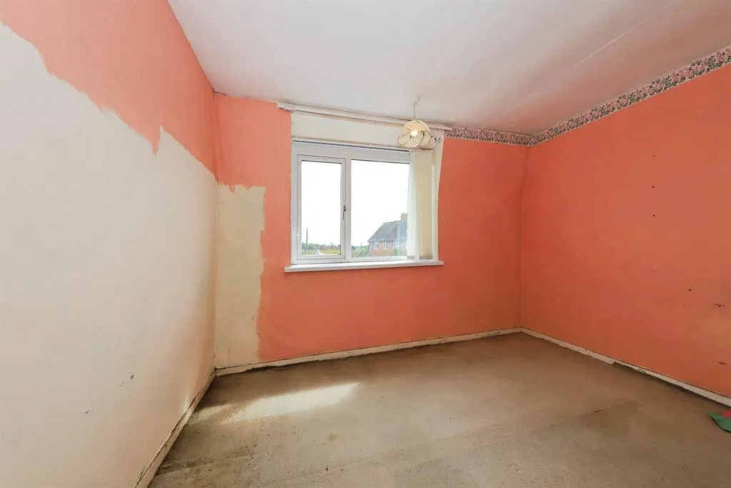 3 bed Semi-Detached