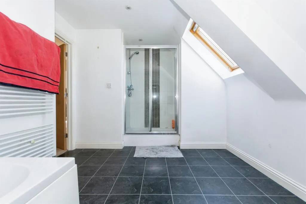 1 bed Apartment