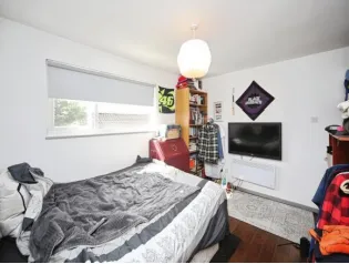 2 bed Apartment