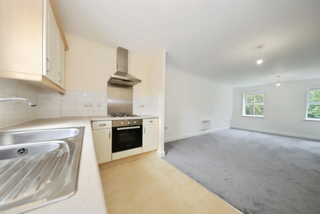 1 bed Apartment