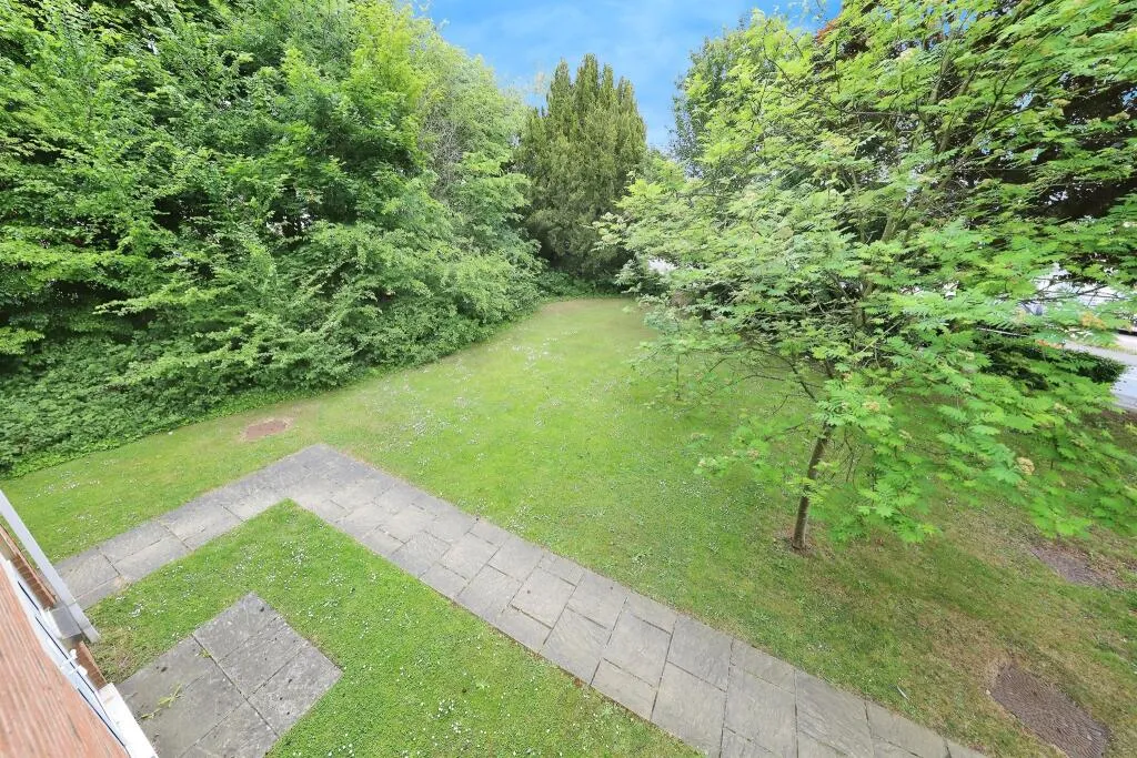 1 bed Apartment