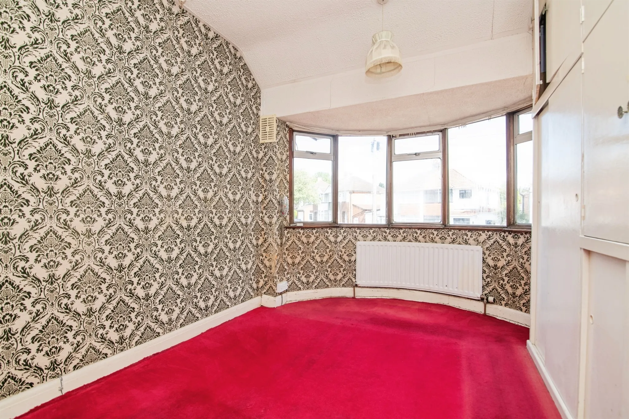 3 bed Semi-Detached
