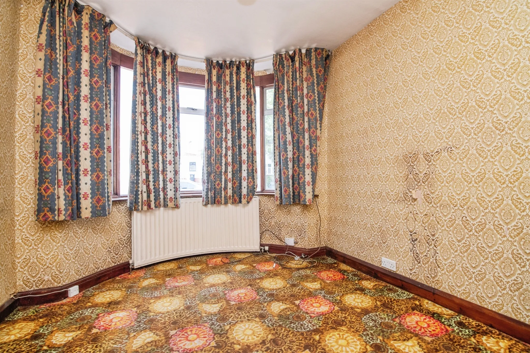 3 bed Semi-Detached
