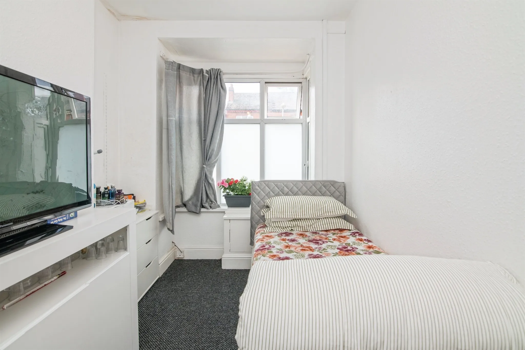 3 bed Terraced