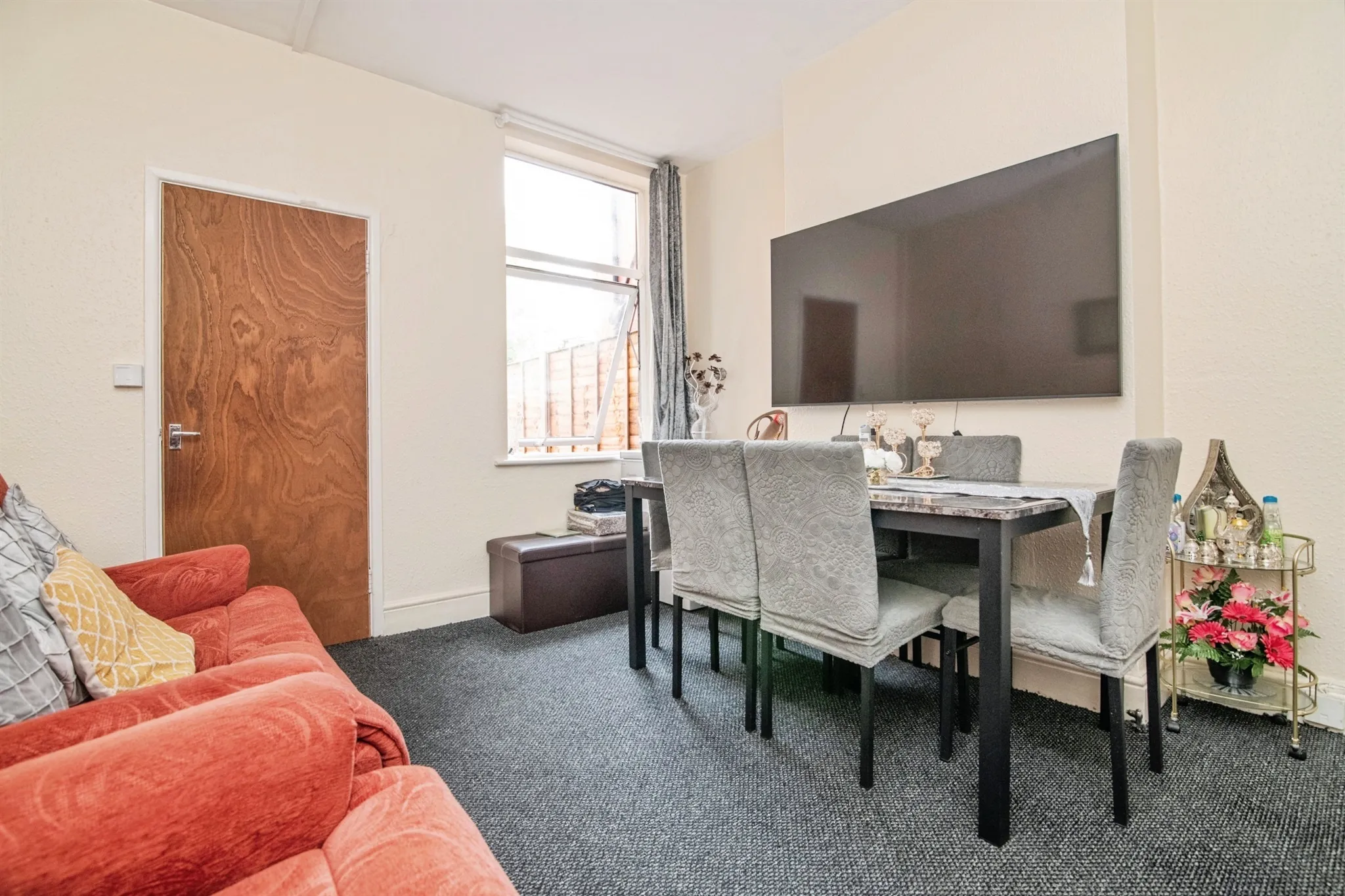 3 bed Terraced