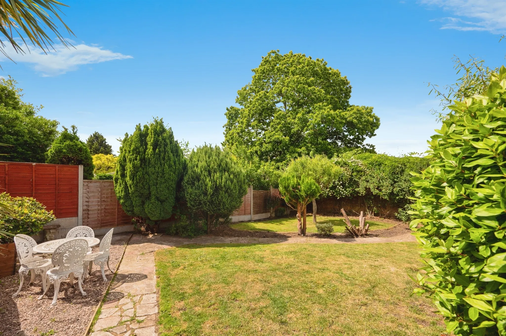 4 bed Terraced