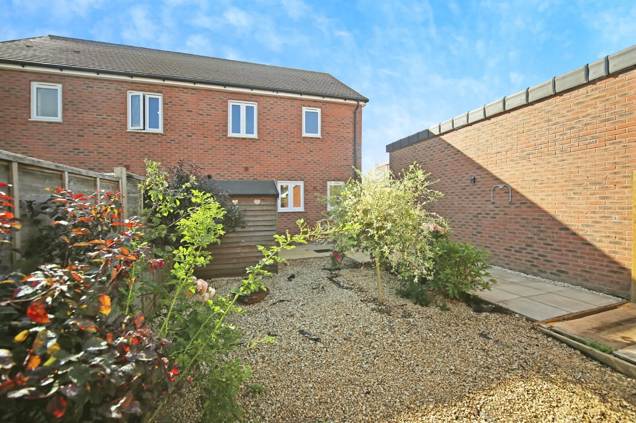2 bed Semi-Detached