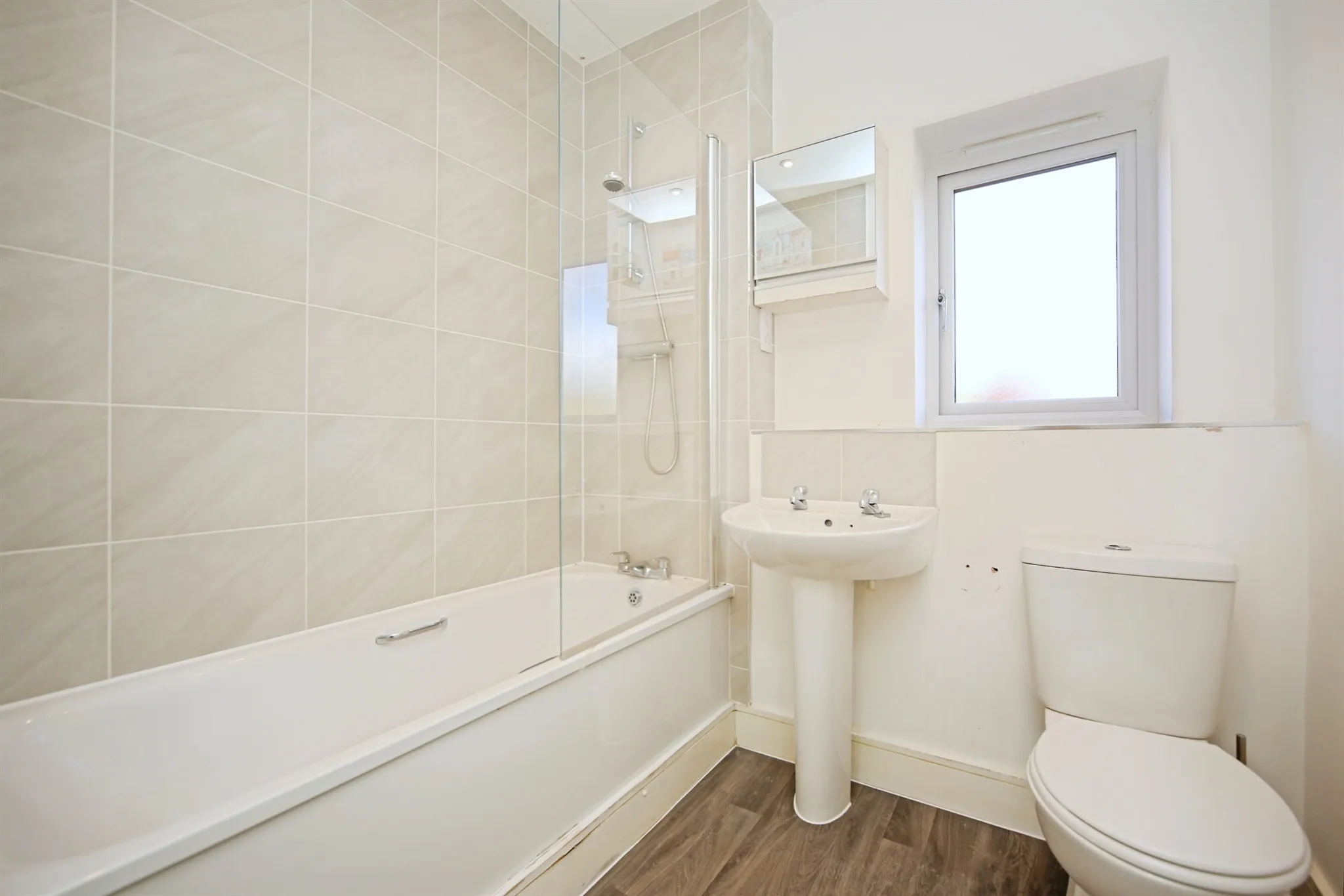 2 bed Semi-Detached