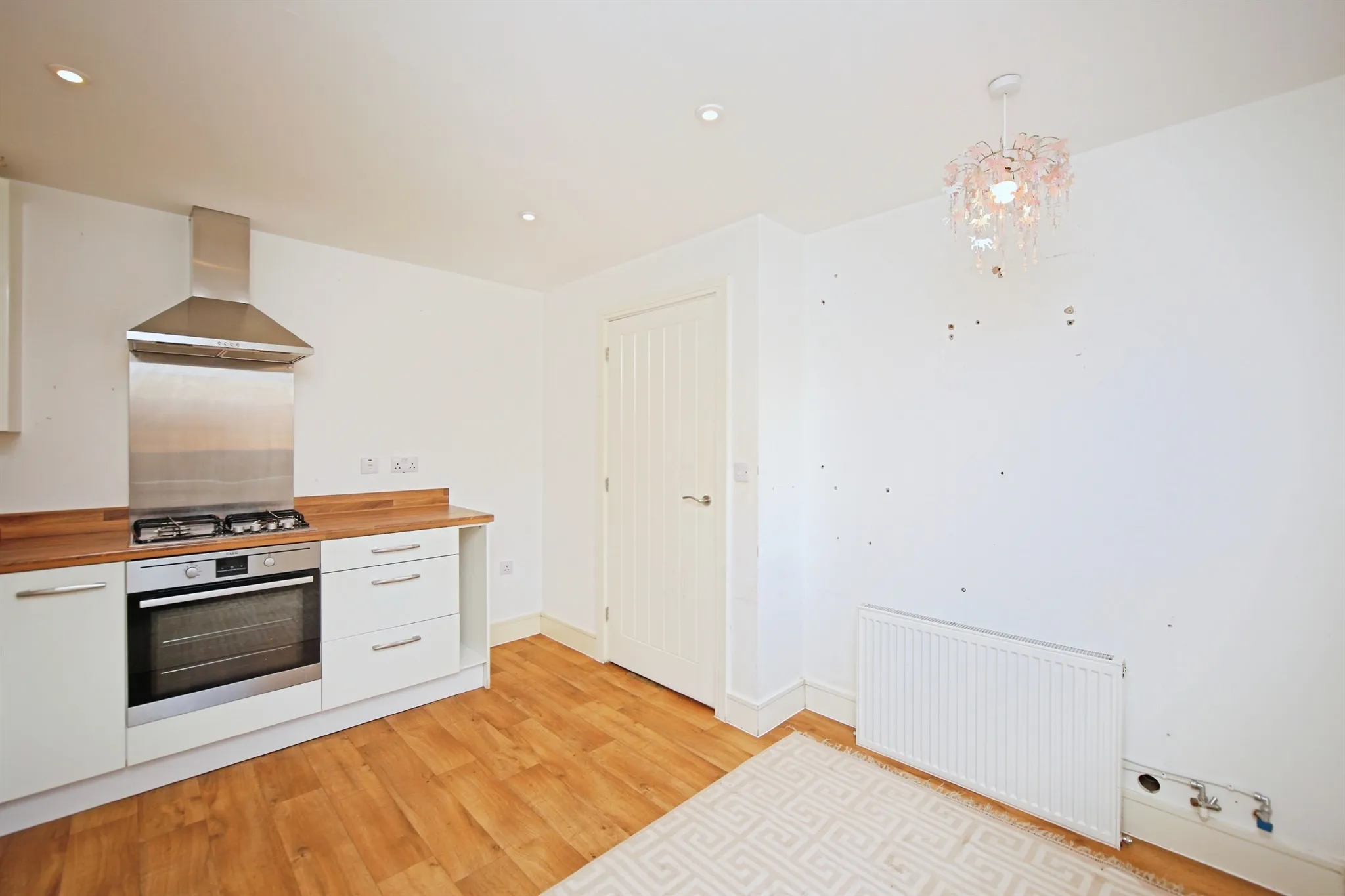 2 bed Semi-Detached