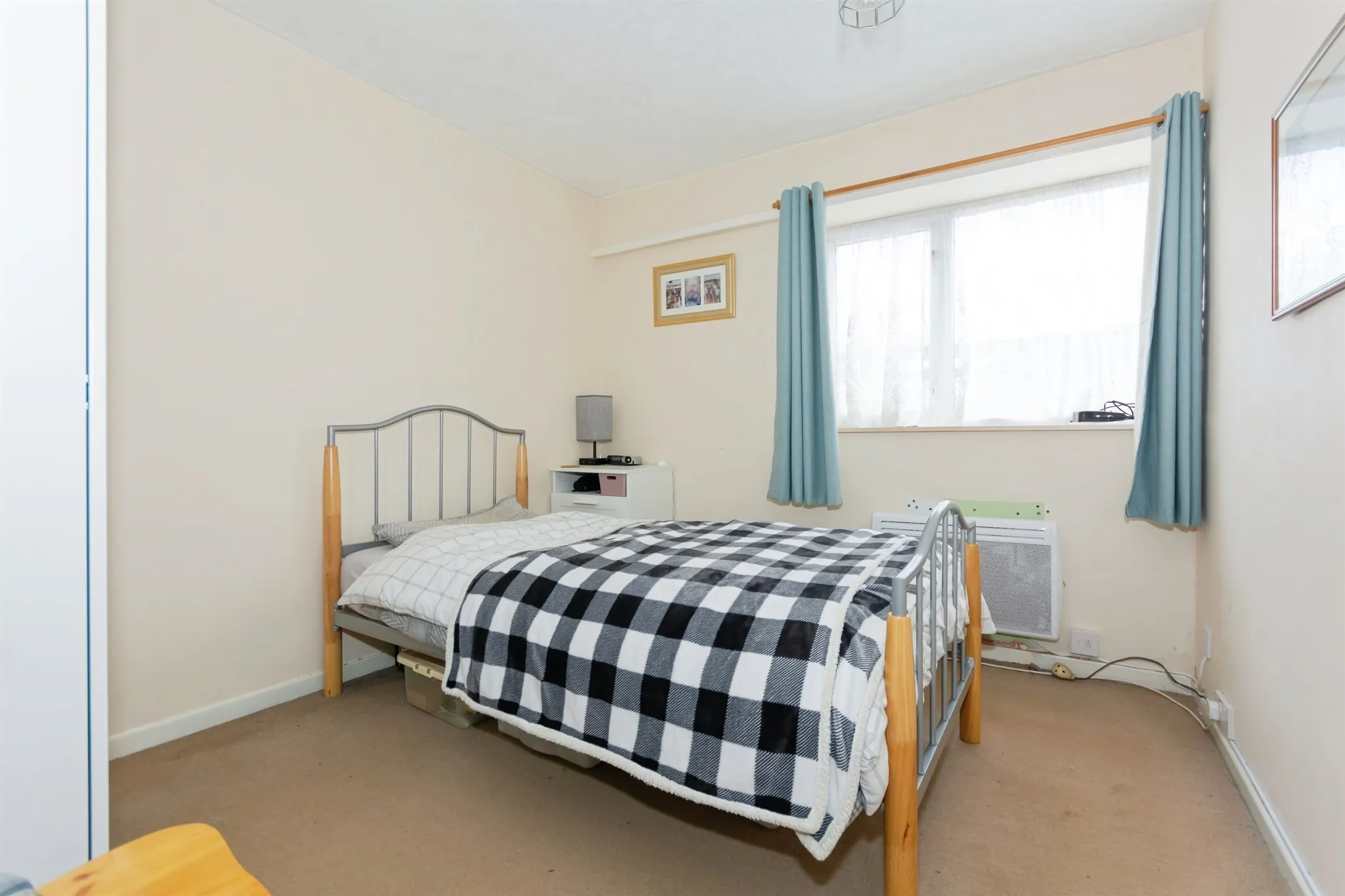 3 bed Terraced