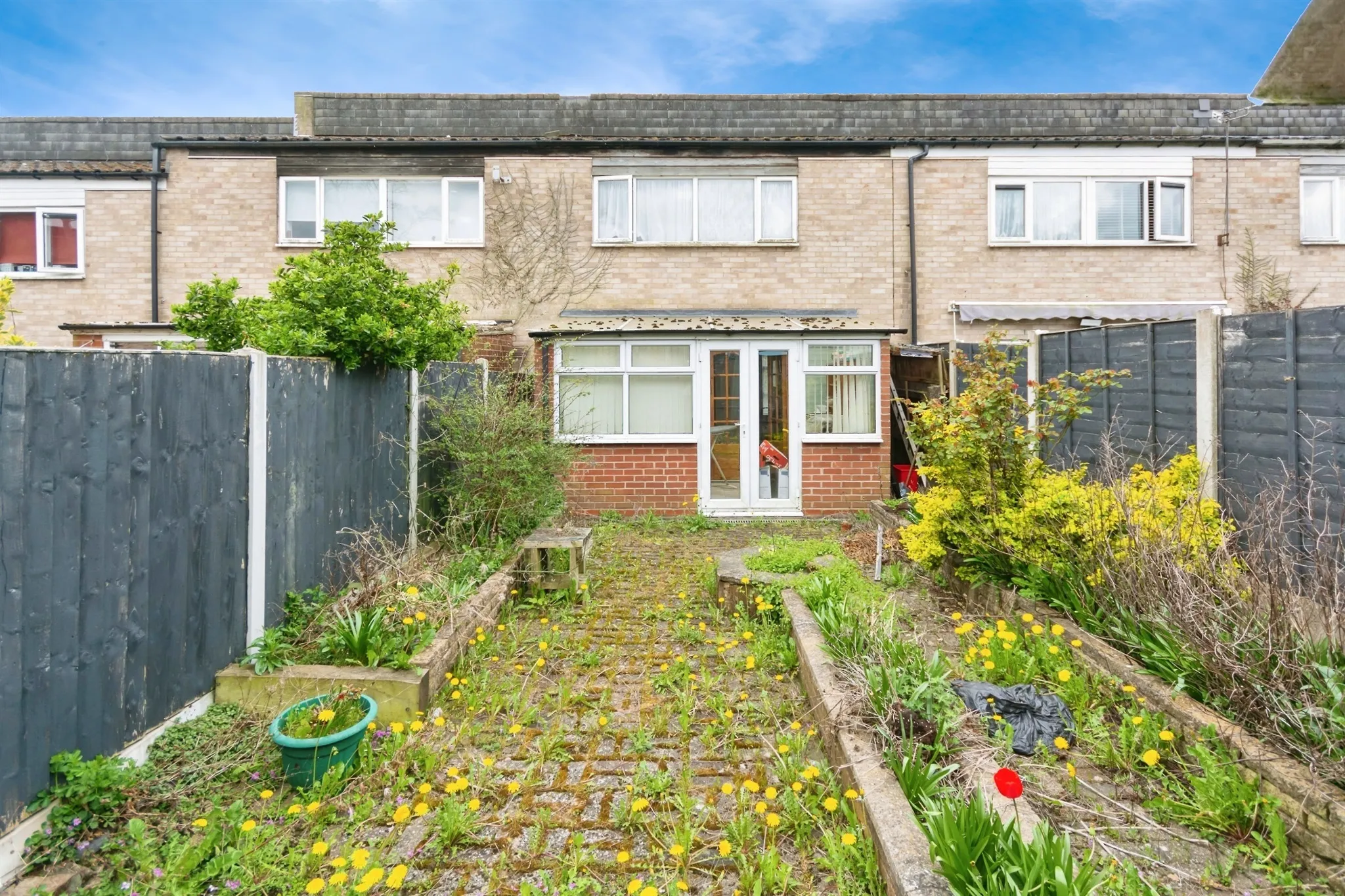 3 bed Terraced