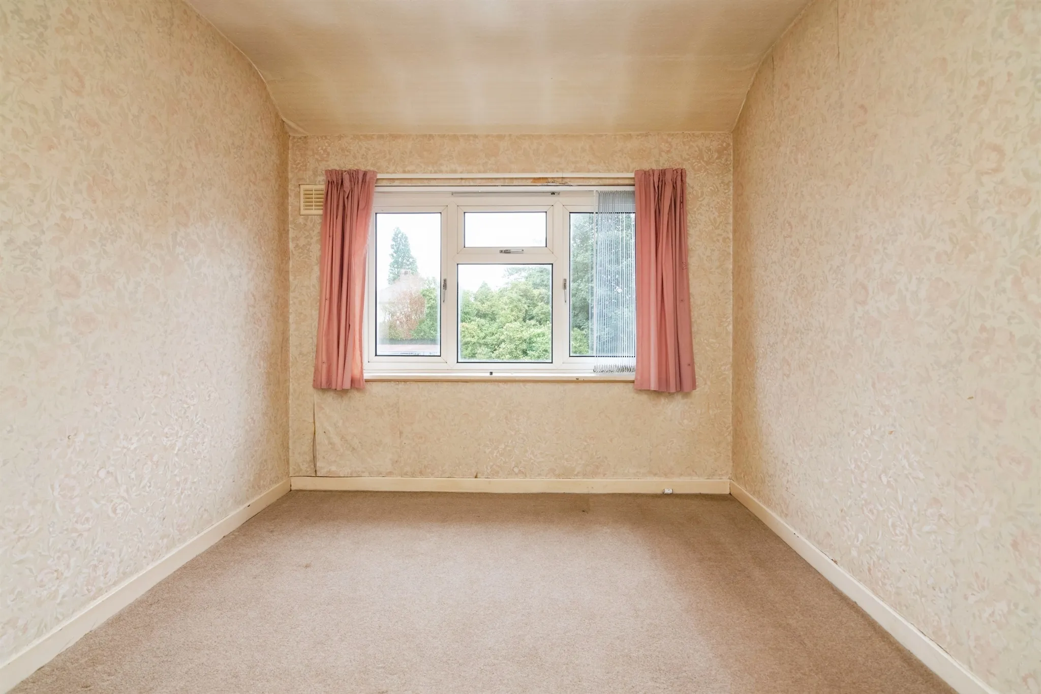 2 bed Terraced