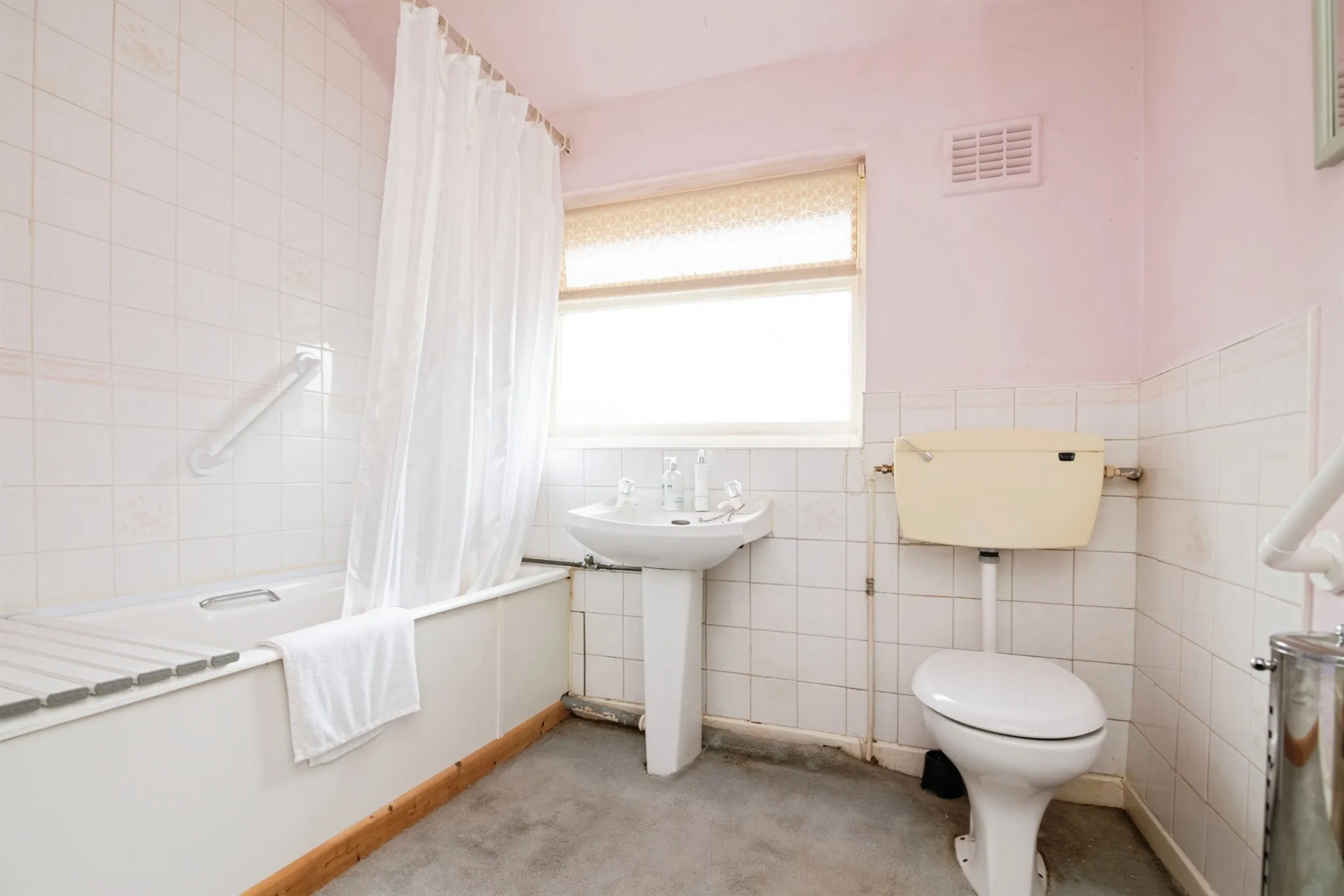 2 bed Terraced