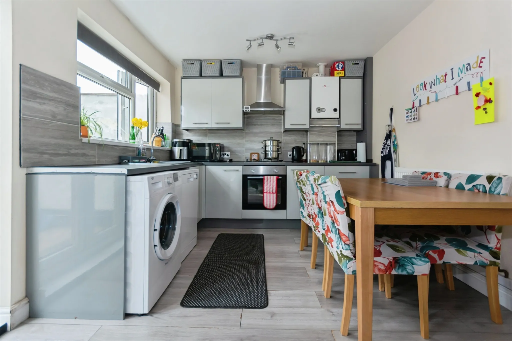 3 bed Semi-Detached