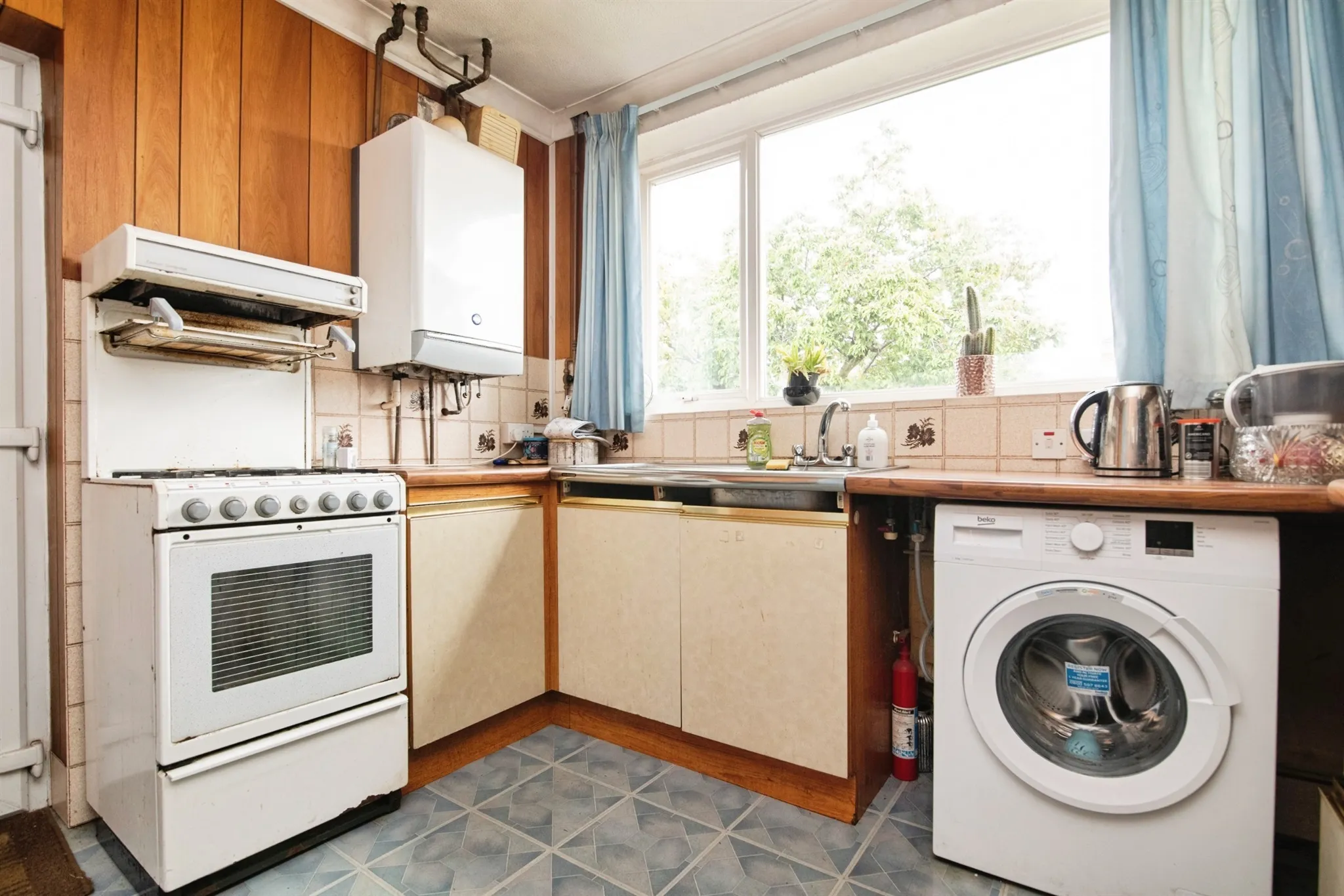 3 bed Semi-Detached