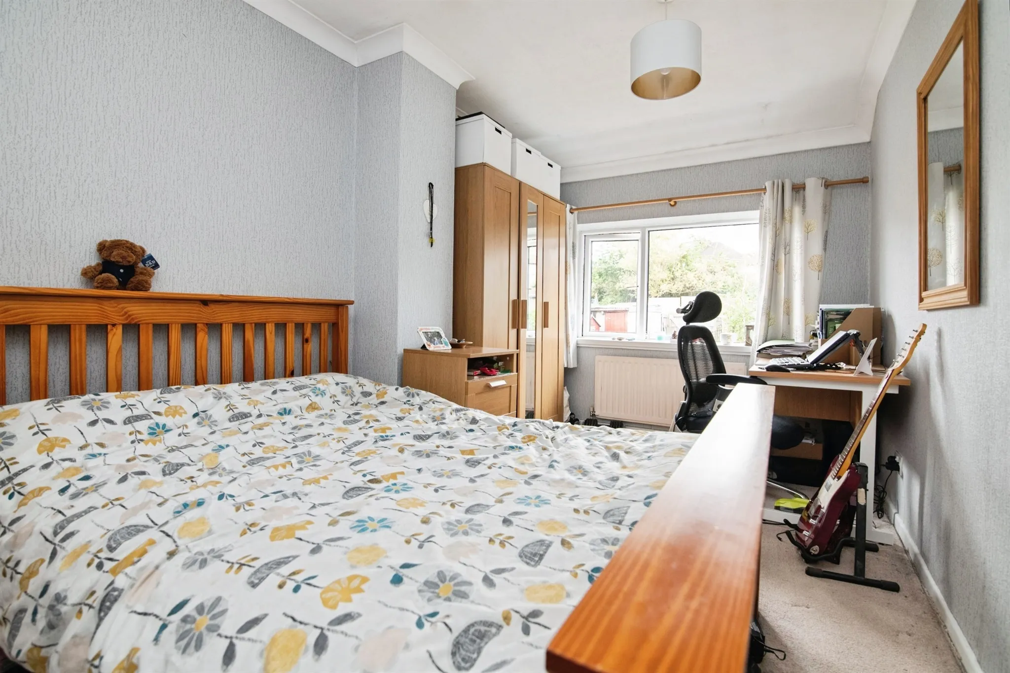 3 bed Semi-Detached