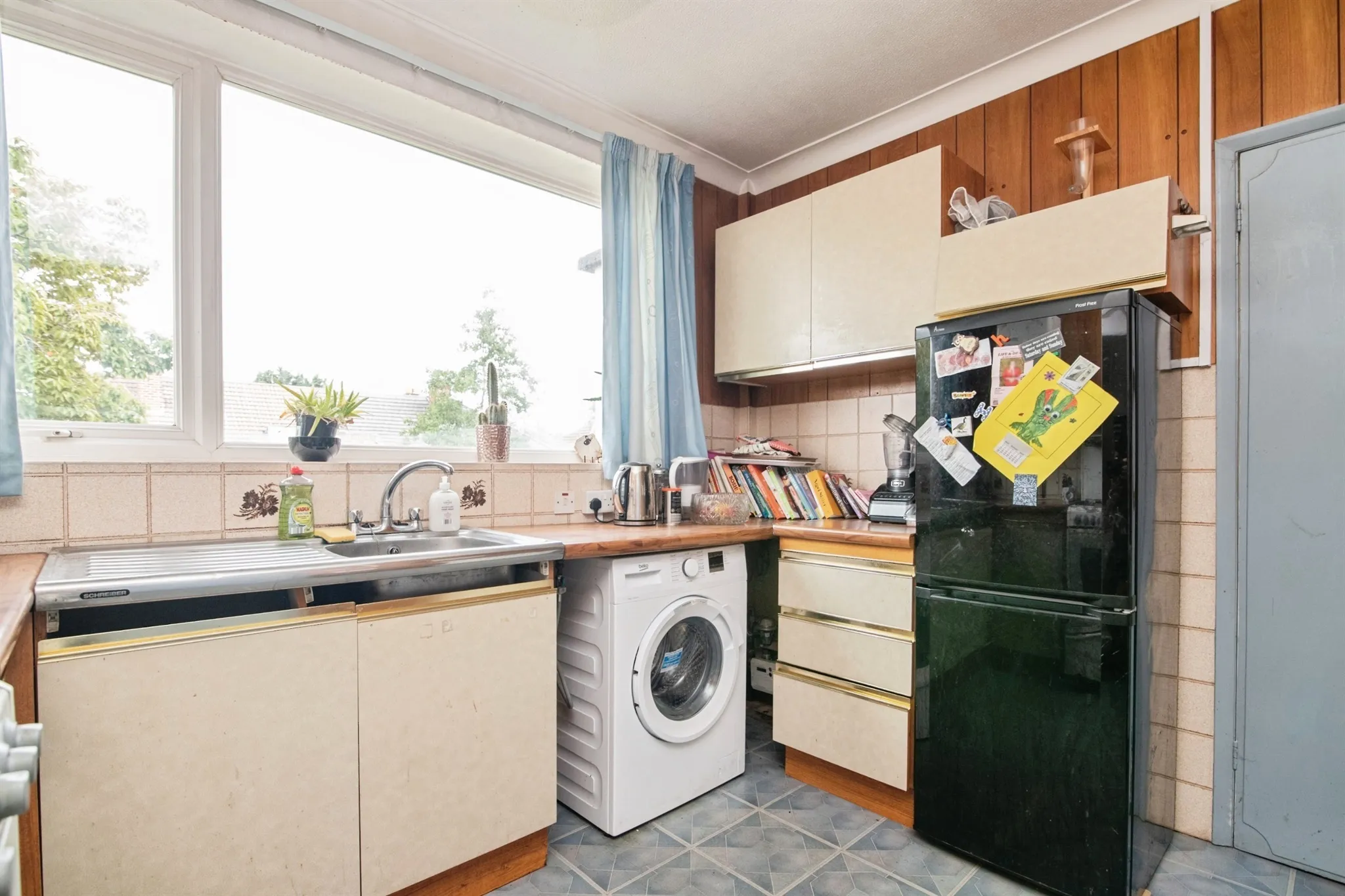 3 bed Semi-Detached