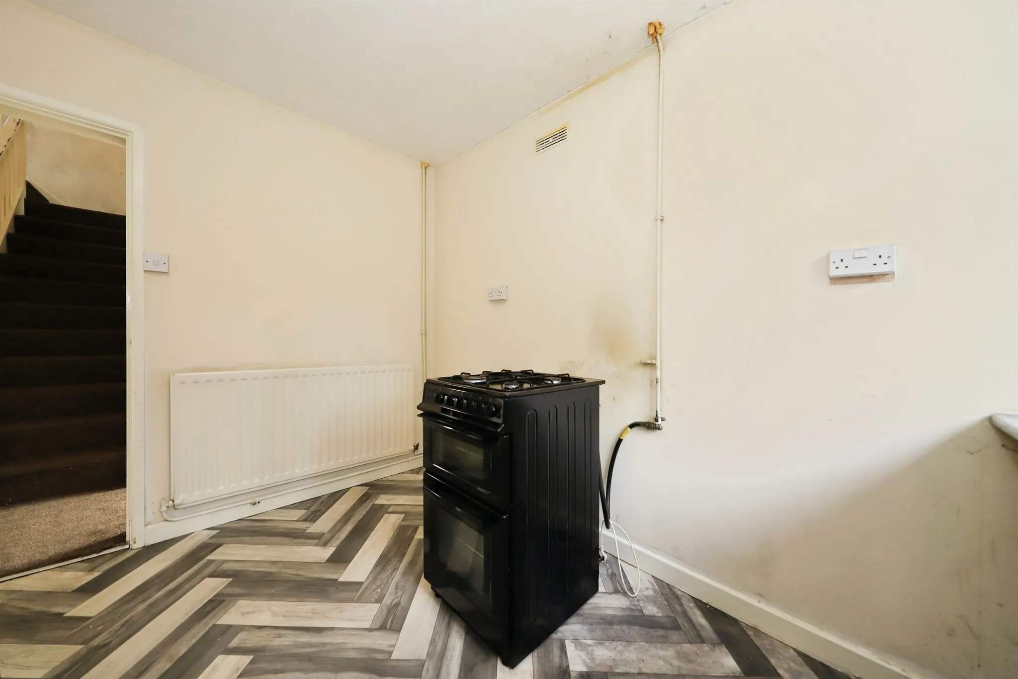 3 bed Semi-Detached