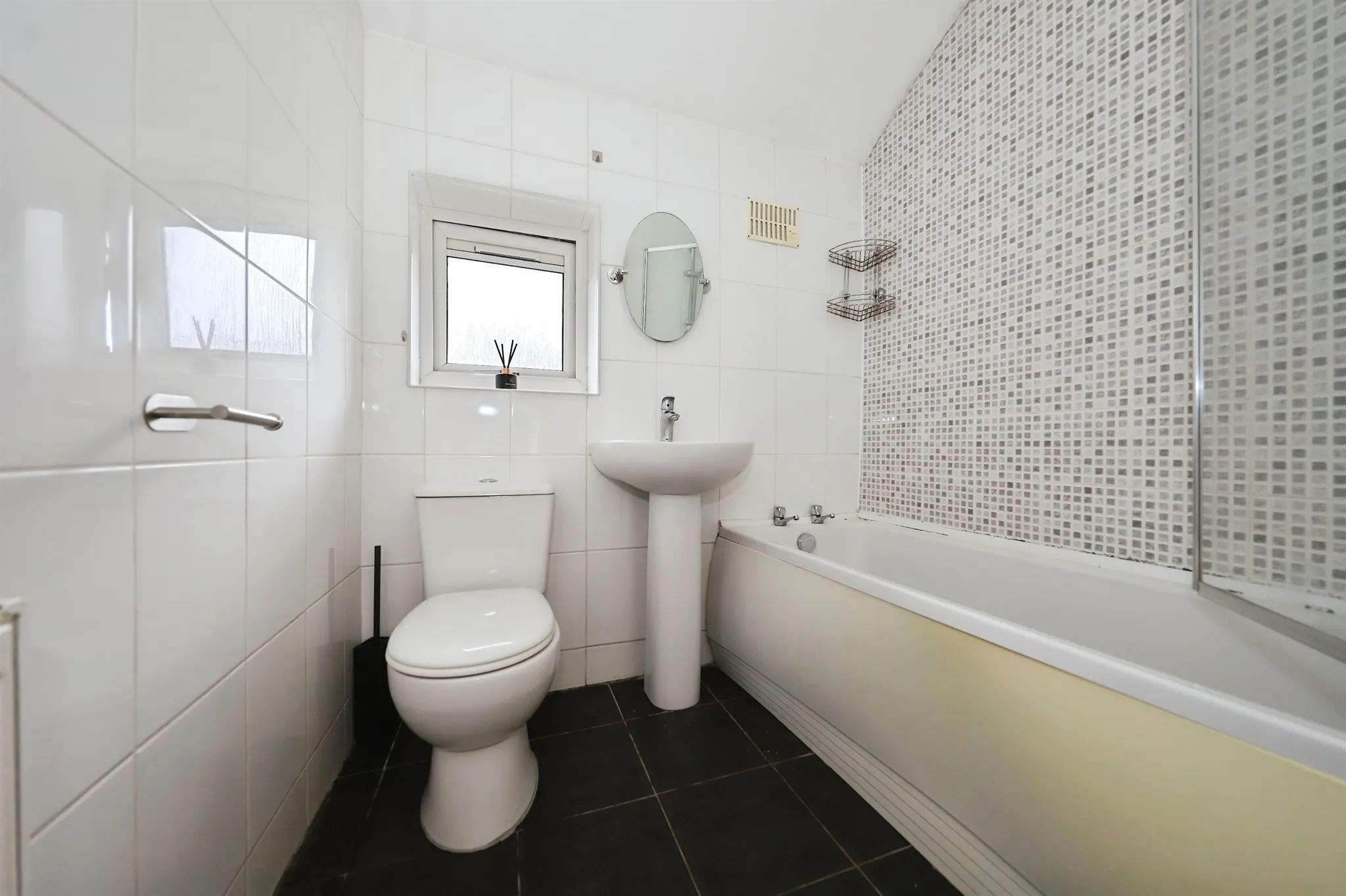 3 bed Semi-Detached
