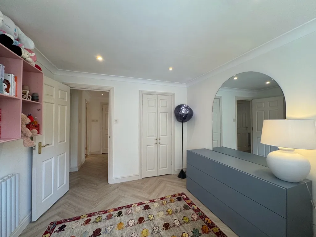 2 bed Apartment