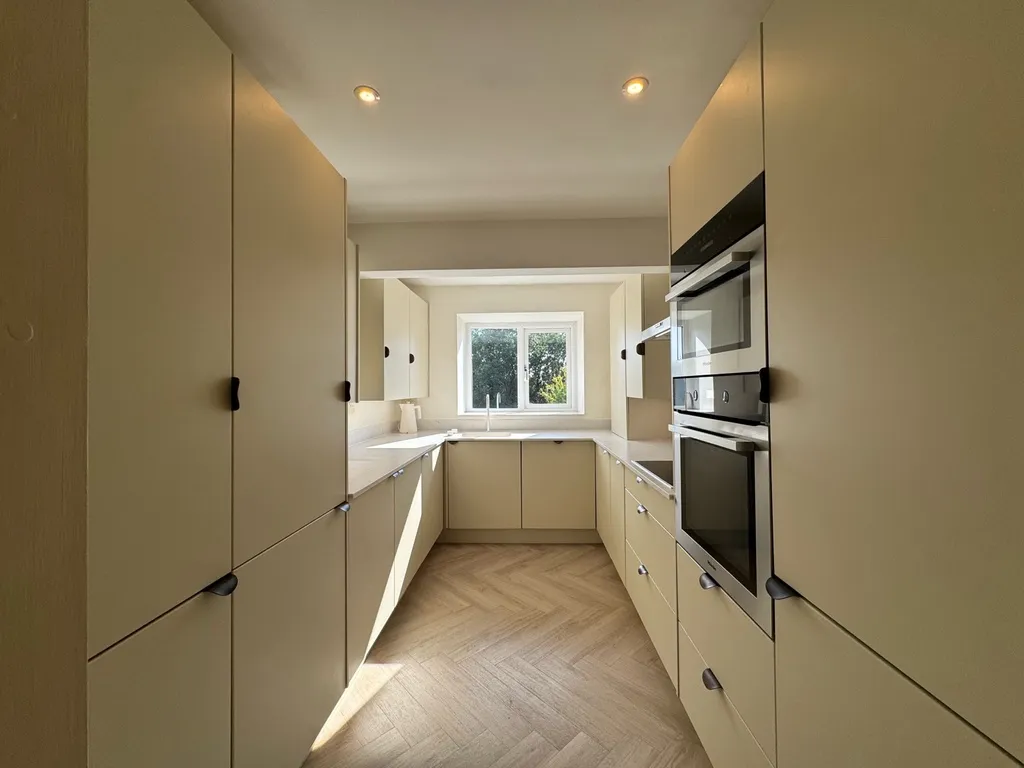 2 bed Apartment