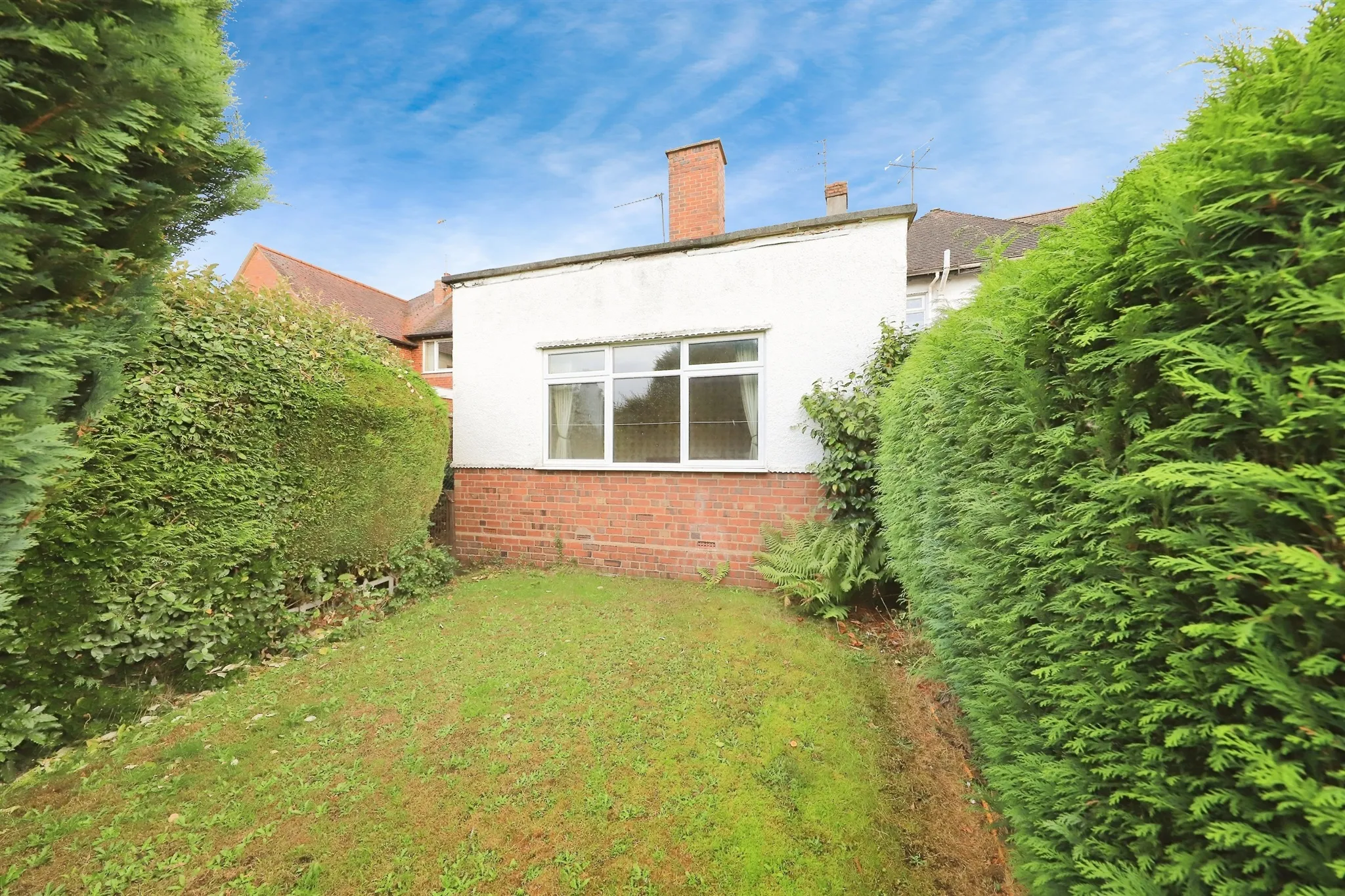 2 bed Semi-Detached Bungalow