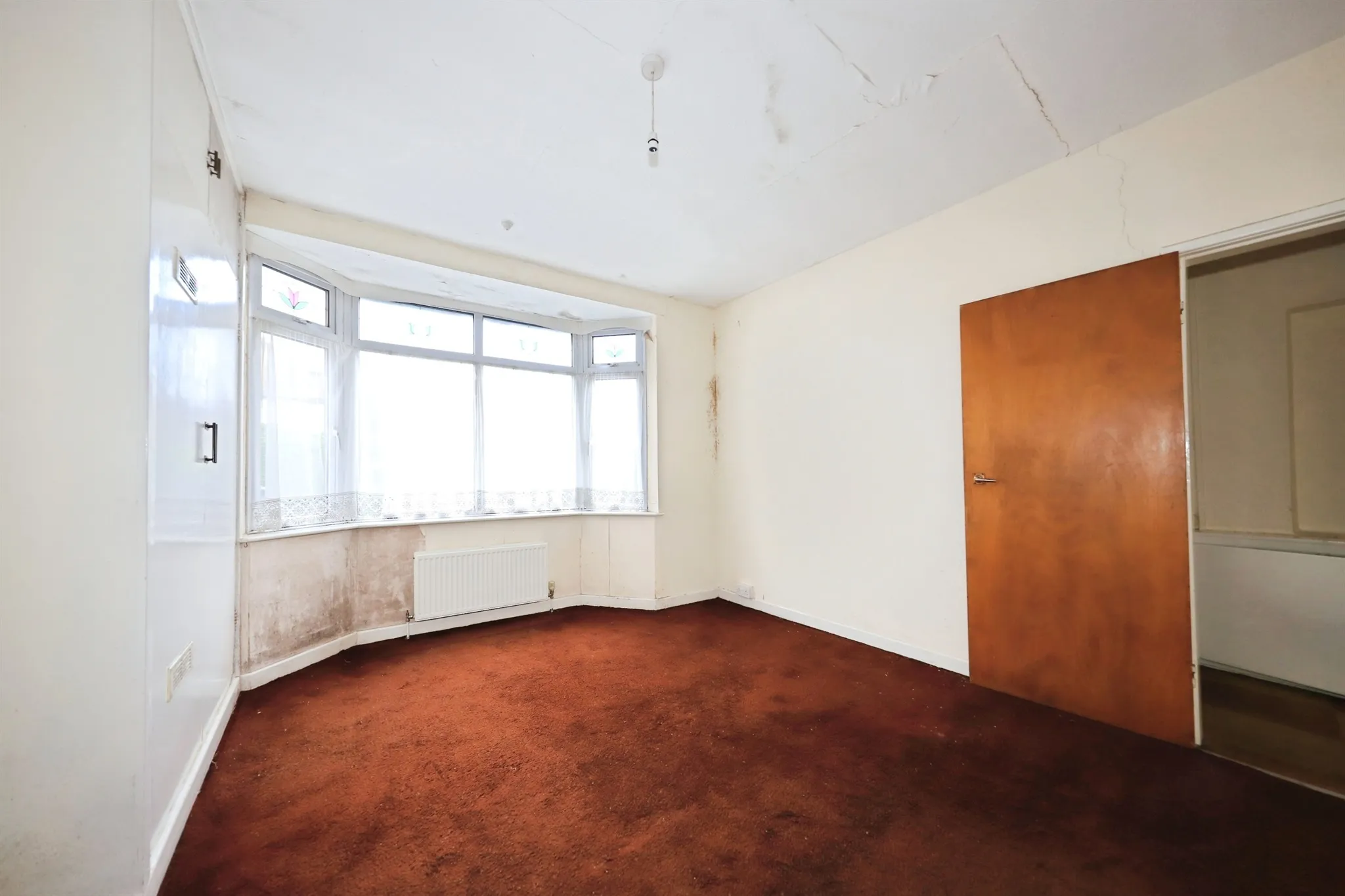 2 bed Semi-Detached Bungalow