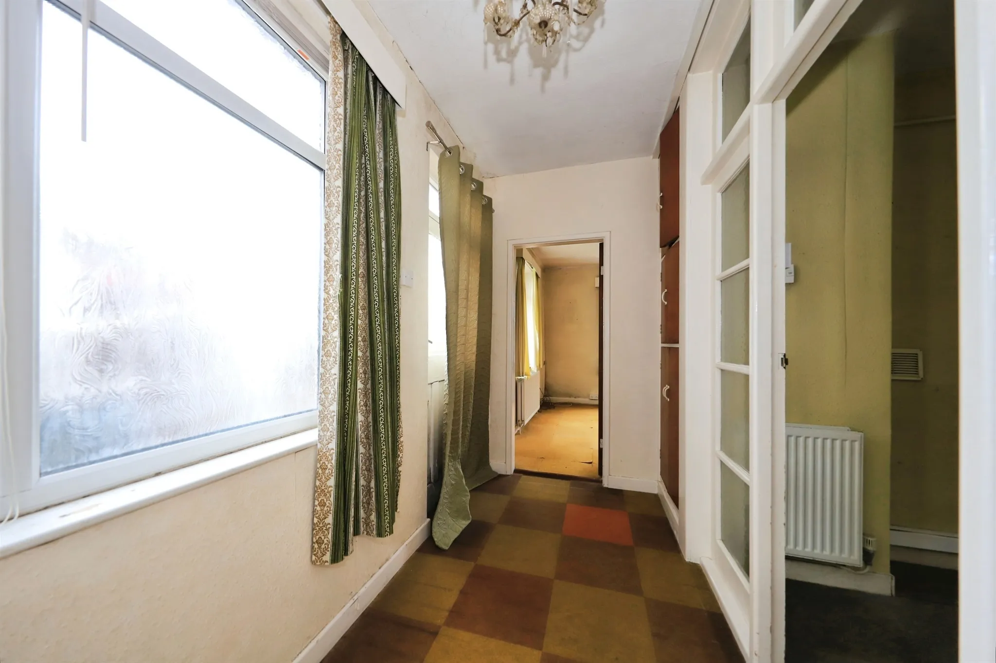 2 bed Semi-Detached Bungalow