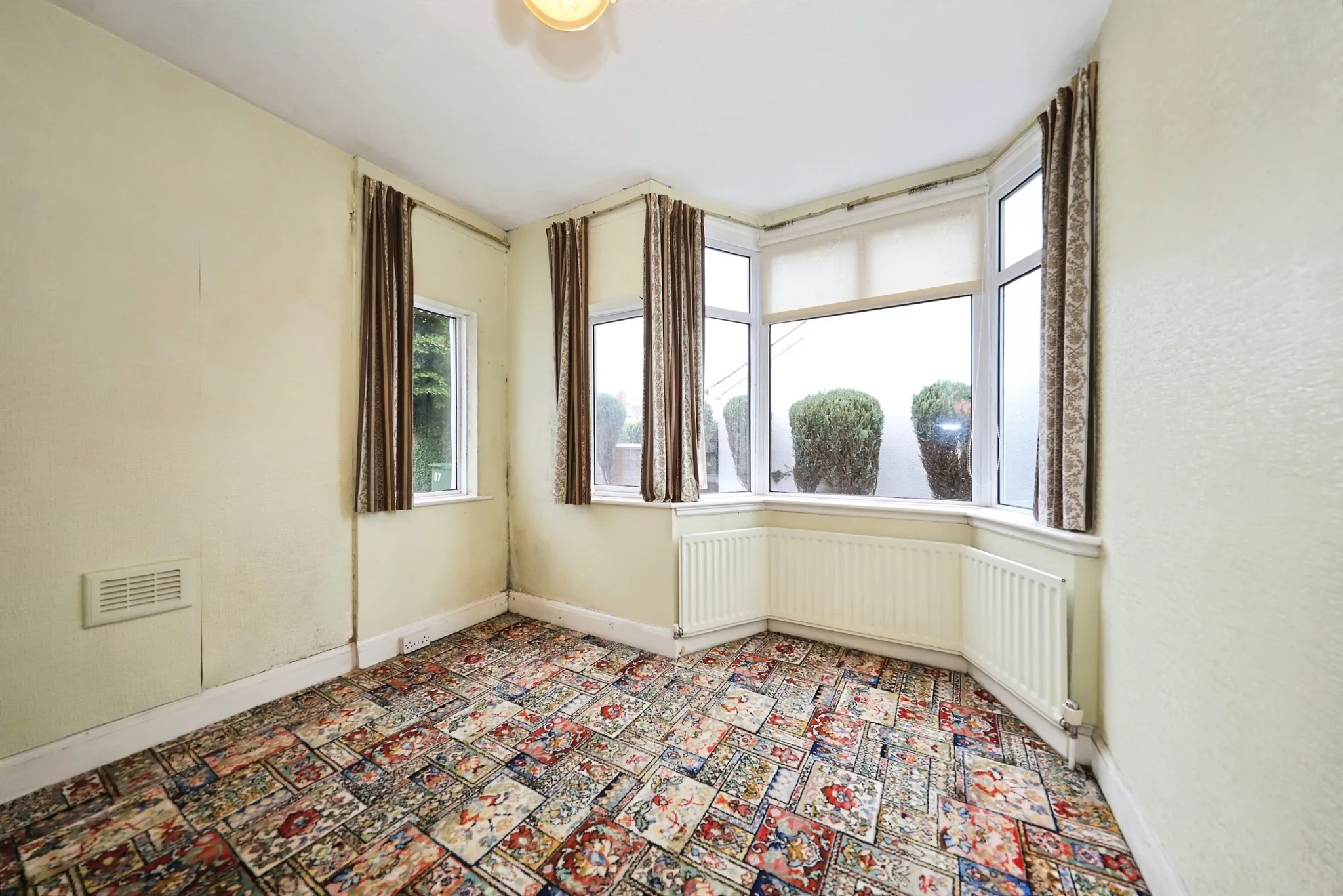 3 bed Semi-Detached