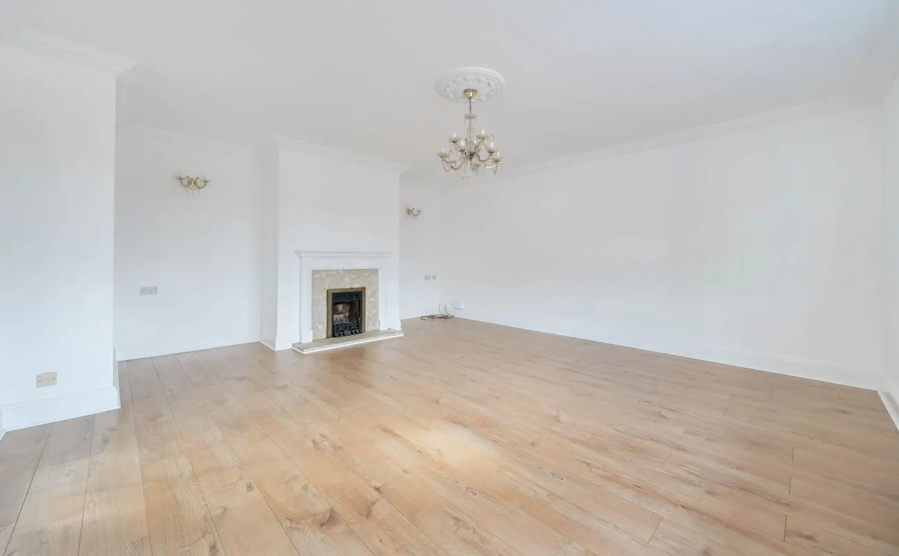 12 White Street, Quorn, Loughborough, LE12 8EB