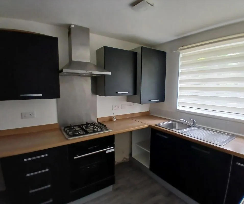 25 Thornborough Way, Hamilton, Leicester, LE5 1AX