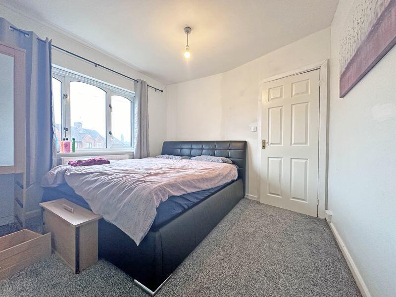 4 bed End of Terrace