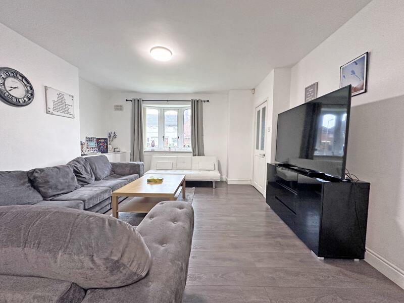 4 bed End of Terrace
