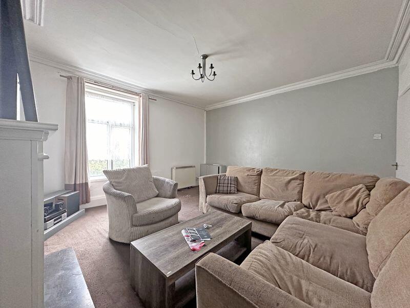 4 bed Commercial Development