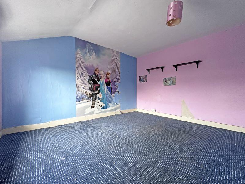 4 bed Commercial Development