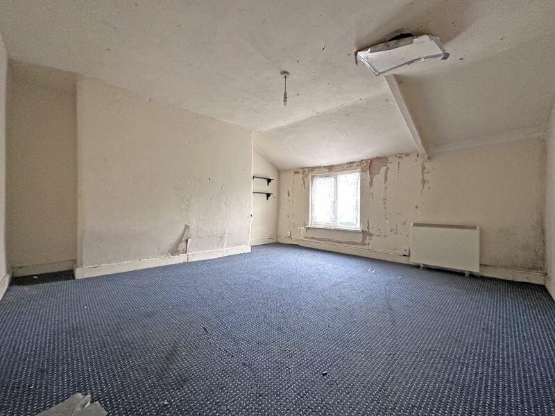 4 bed Commercial Development