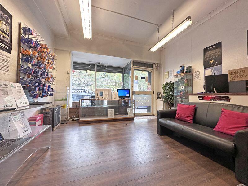 4 bed Commercial Development