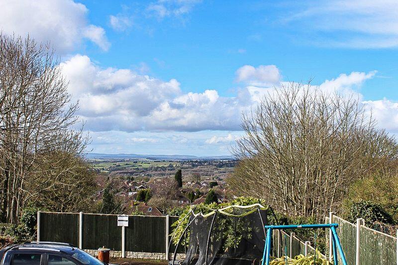 4 bed Character Property