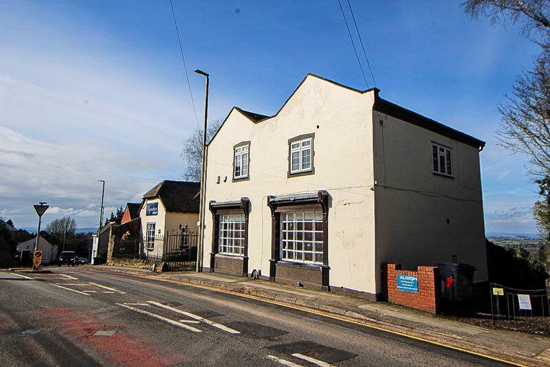 4 bed Character Property