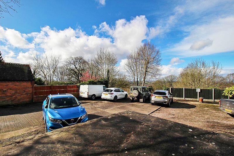 4 bed Character Property